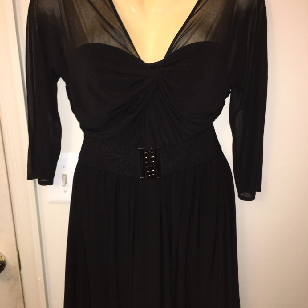 $175 Classy Black GUESS Dress w/Belt Size 10 Sheer Sweetheart